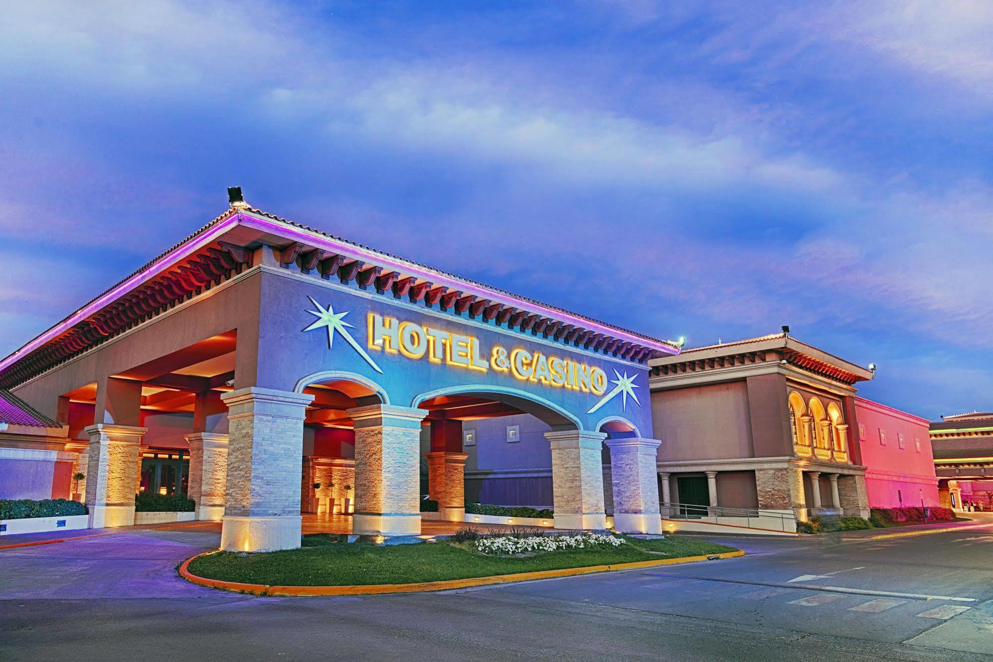 Hotel Casino Magic Неукен Экстерьер фото